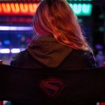 Supergirl está chegando! James Gunn revela 1º pôster do filme;