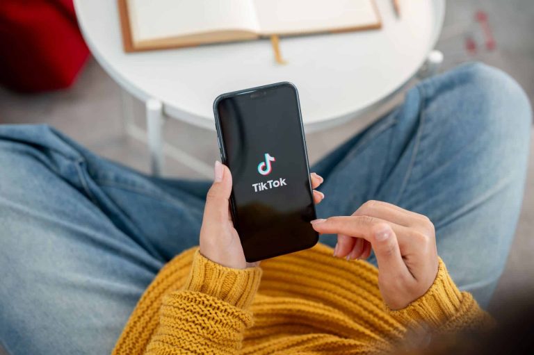 TikTok será julgado por prática “viciante” voltada a crianças e