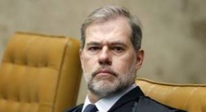Toffoli homologa proposta da União para ressarcir beneficiários do INSS
