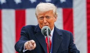 Trump ameaça países que se alinhem ao Brics com tarifa