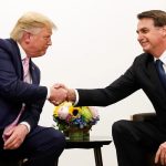 Trump envia carta a Bolsonaro e diz que julgamento no