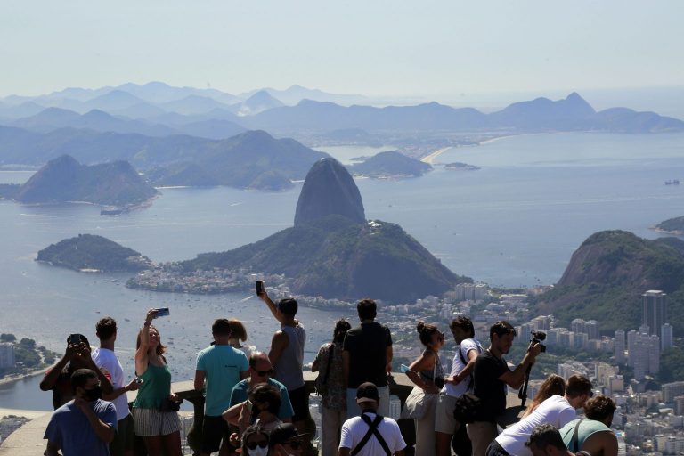 Turismo no estado do Rio segue em alta e acumula