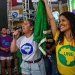 UNE elege Bianca presidente e aprova luta pelo fim do