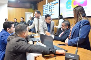 Vereadores de São Luís aprovam LDO 2026 no valor R$