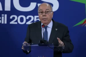 Viagem de Mauro Vieira aos EUA tenta salvar exportações brasileiras