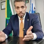 Vídeo: Rodrigo Amorim rebate Eduardo Paes nas redes em disputa