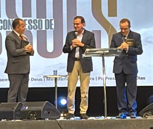 ‘Este é competente e amigo’ – Agenda do Poder