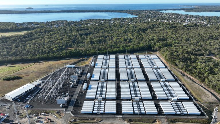 A bateria mais potente do mundo entrou em operação