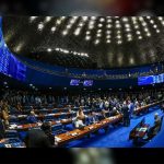 “Adultização”: Senado aprova projeto que protege crianças e adolescentes na