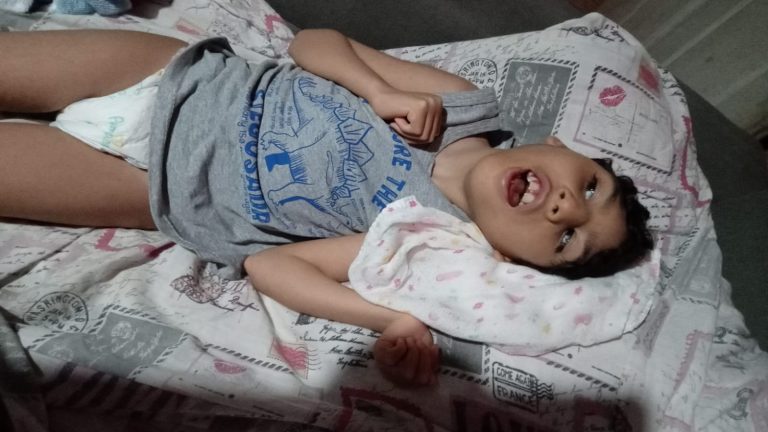 Ajuda para João Gabriel: menino tem 8 anos, diagnóstico de