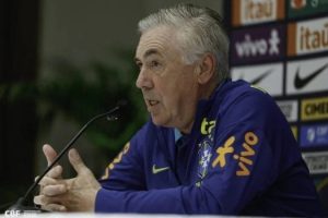 Ancelotti retorna ao Brasil para reta final das Eliminatórias