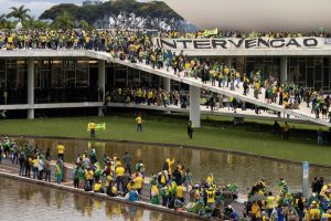 Audiência na Câmara do Rio reúne aliados de Bolsonaro em