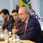 Auxílio tarifaço: BNDES injeta R$ 10 bilhões para exportadores afetados