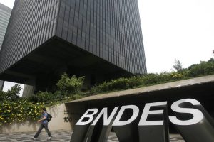 BNDES prioriza empresas com perdas acima de 5% no faturamento