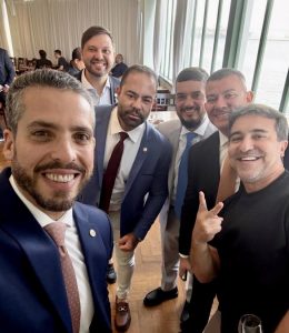 Base da Alerj dá nova demonstração de apoio a Bacellar