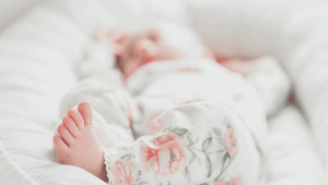 Bebê nasce de embrião congelado por mais de 30 anos
