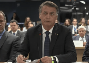 Bolsonaro é alvo de nova investigação por associar Lula a