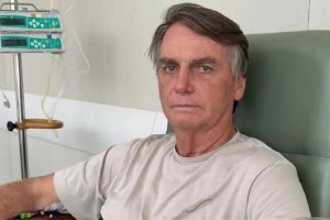 Bolsonaro preso em casa recebe visitas sob regras rígidas, tem