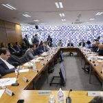 Câmara adia votação de PECs polêmicas da Blindagem e Foro;