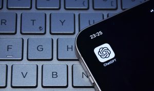 ChatGPT vai ter anúncios? Executivo da OpenAI responde