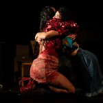 Com reflexões pelo olhar feminino no teatro, espetáculo “Eu Capitu”