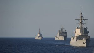 Como são os navios de guerra dos EUA enviados à