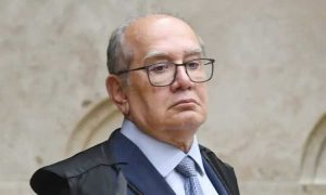 Cúpula do PL atua para blindar Gilmar Mendes de sanções