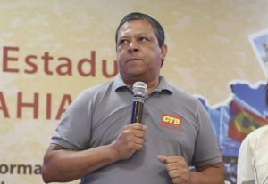 “Defender nossa soberania e fazer o país crescer”