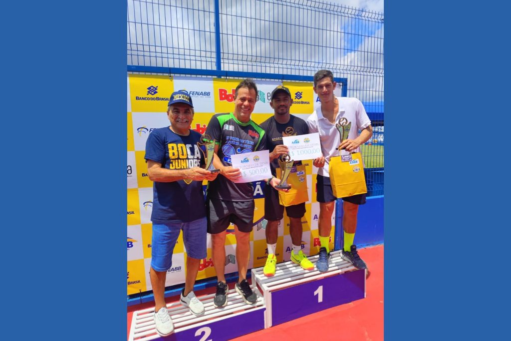 Definidos os campeões de Torneio de Tênis da AABB