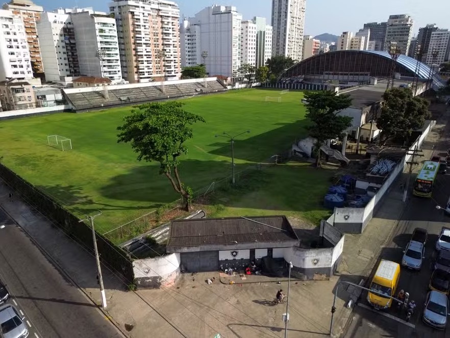 Deputado Vitor Júnior anuncia retirada do Caio Martins da lista