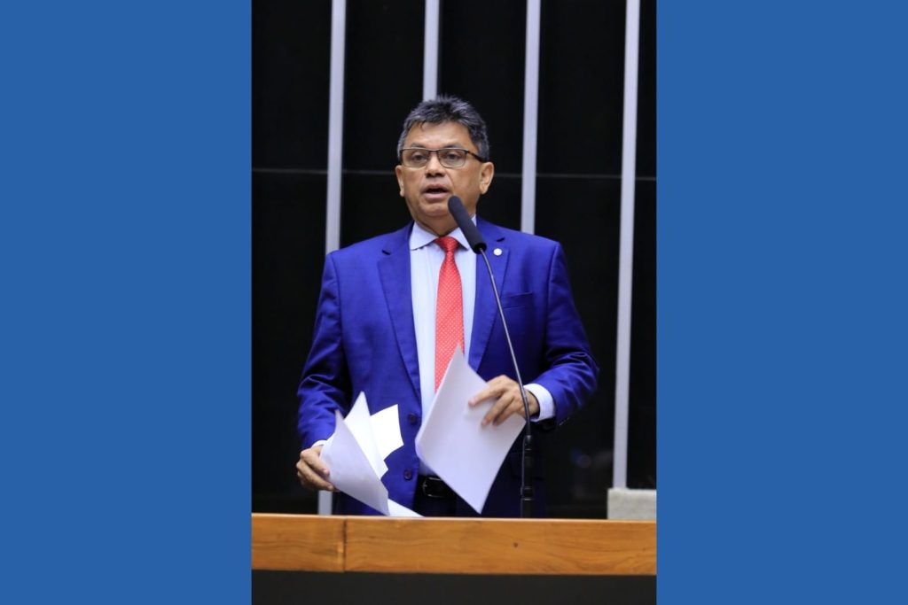 Deputado do MA propõe taxa sobre big techs para investir