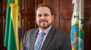 Deputado propõe chatbot de IA para ampliar transparência no governo
