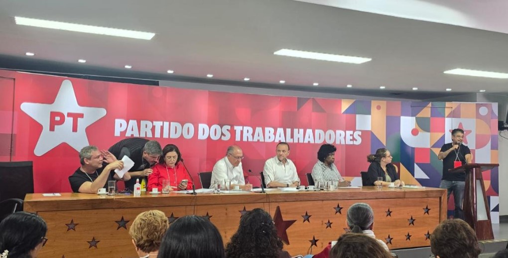 Em Brasília, Quaquá reforça necessidade de união do PT com
