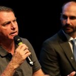 Em mensagem, Bolsonaro orienta Eduardo a não criticar ministro do