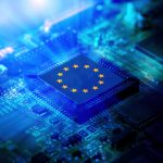 Europa escapa de tarifa máxima dos EUA e fecha acordo