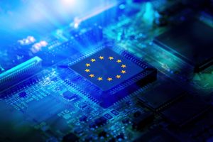 Europa escapa de tarifa máxima dos EUA e fecha acordo