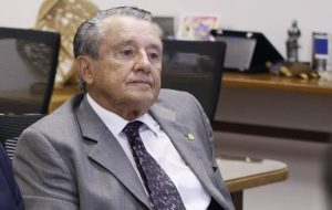 Ex-governador José Reinaldo Tavares é diagnosticado com linfoma medular e