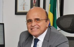 Ex-procurador-geral do Maranhão reage a afastamento determinado pelo STF
