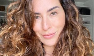 Fernanda Paes Leme se manifesta sobre afastamento de Ewbank e
