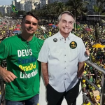 Flávio Bolsonaro remove vídeo de manifestação por orientação de advogados