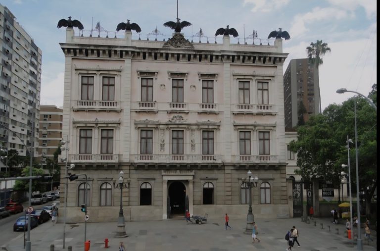 Fundação Leonel Brizola promove ato em memória de Getúlio Vargas