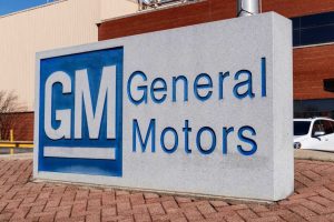 GM vai ao Vale do Silício e monta equipe de