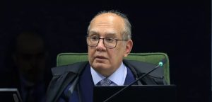 Gilmar Mendes enfrenta líderes do PL em reunião marcada por