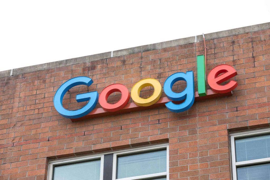 Google adere a programa para reduzir impacto energético de data