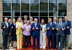 Governadores do Nordeste reforçam apoio a Lula contra tarifas dos