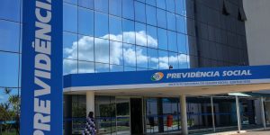 Governo define regra para reavaliação de BPC de pessoa com