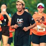 Homem que participou de corrida bêbado e de chinelos vira