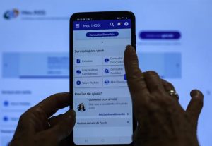 INSS já ressarciu 98,5% dos aposentados que contestaram descontos ilegais