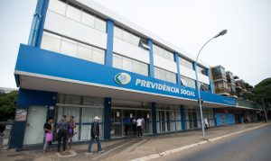 INSS suspende contrato com Crefisa após denúncias de irregularidades