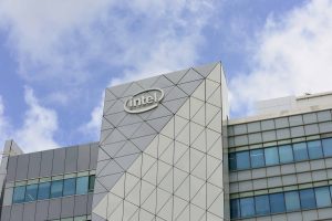 Intel realiza nova onda de demissões e corta 15% dos